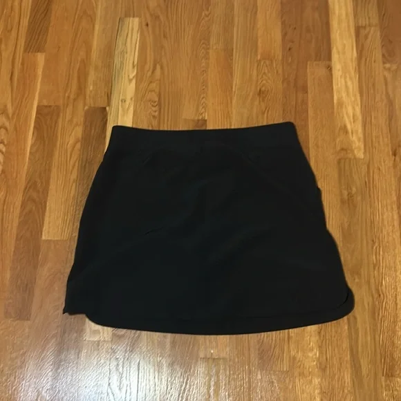 Black skort - Picture 8 of 8